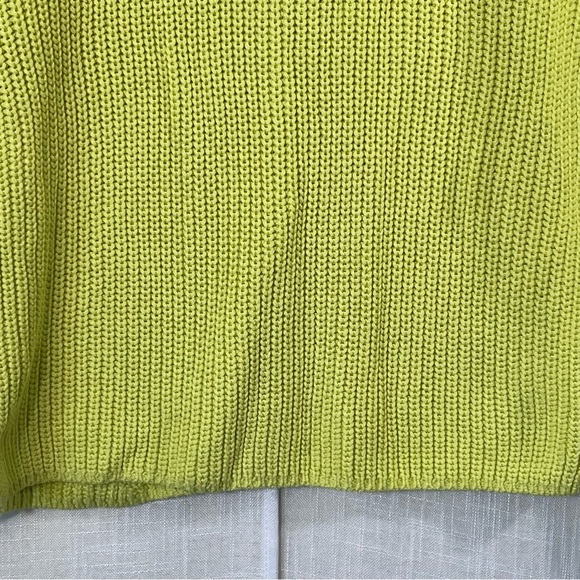 Rachel Zoe Asymmetrical Hem Knit Lime Yellow Sweater Sz M - Picture 11 of 14